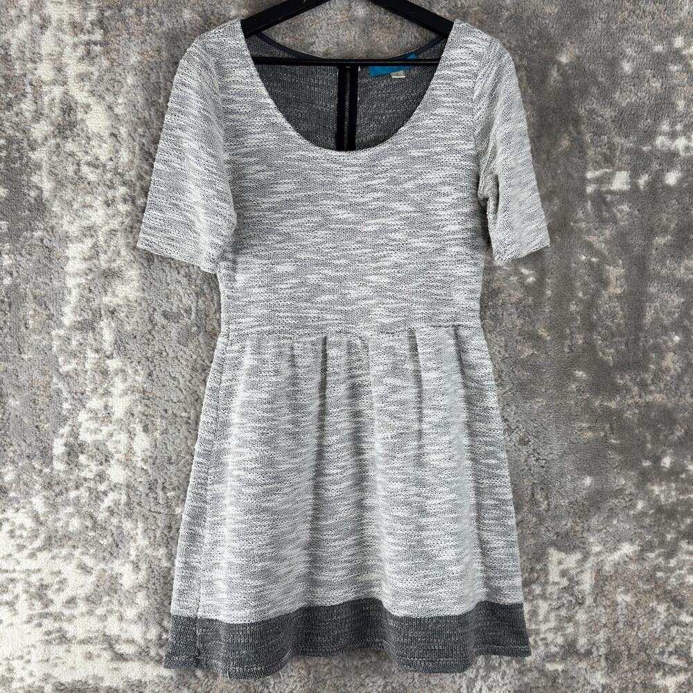 Buttons Brand Size L Mini Fit Flared Dress Heather Gray Short Sleev‎ Scoop Neck